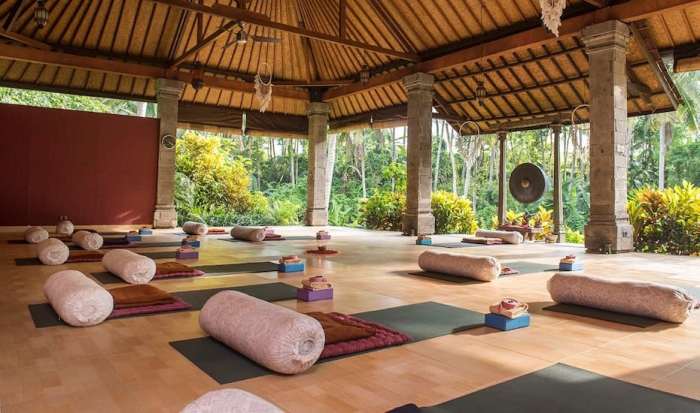 Meditation retreats vogue friendly